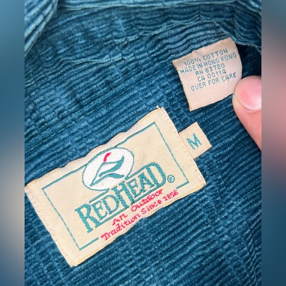 Red head vintage button up - Picture 2 of 4